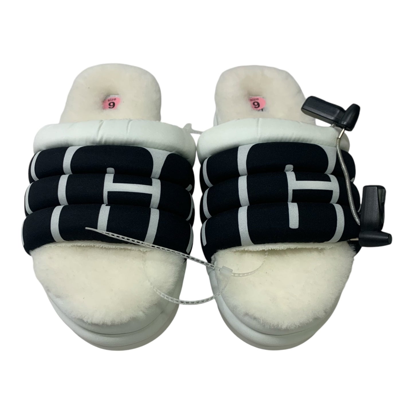 Shoes Designer By Ugg In White