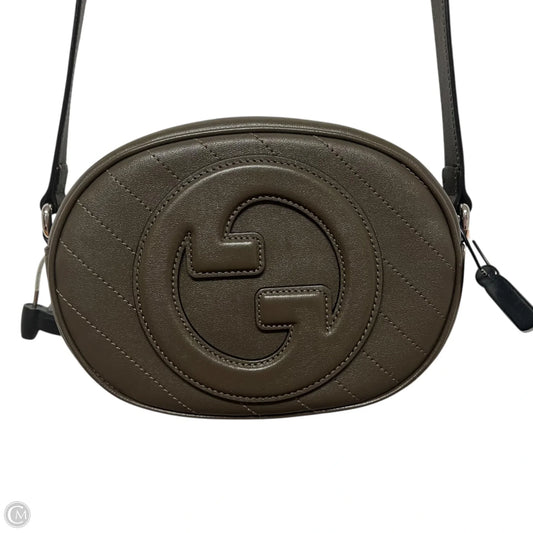 Crossbody Luxury Designer By Gucci, Size: Small