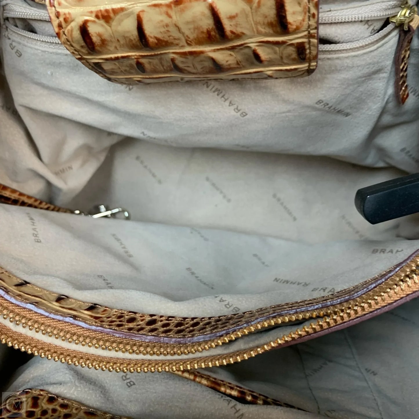 Handbag Designer By Brahmin, Size: Medium