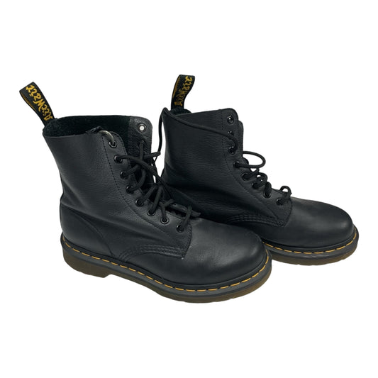 Boots Ankle Flats By Dr Martens In Black, Size: 8