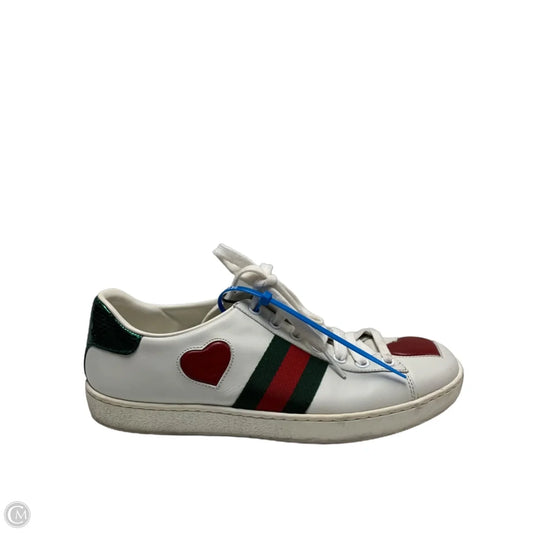 Shoes Luxury Designer By Gucci In White, Size: 7