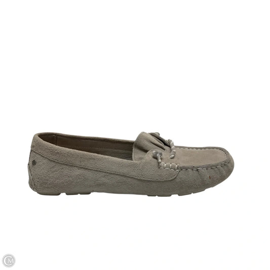 Shoes Designer By Ugg In Taupe, Size: 7