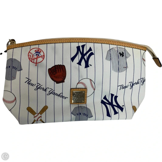 Clutch Designer By Dooney And Bourke, Size: Large
