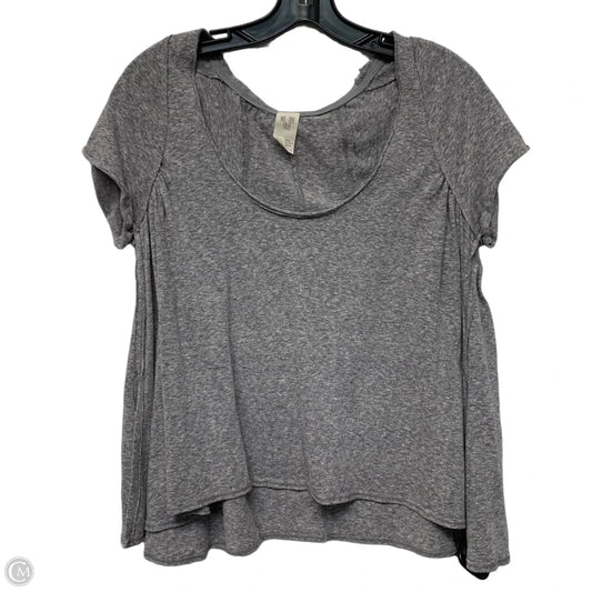 Top Short Sleeve By We The Free In Grey, Size: Xs