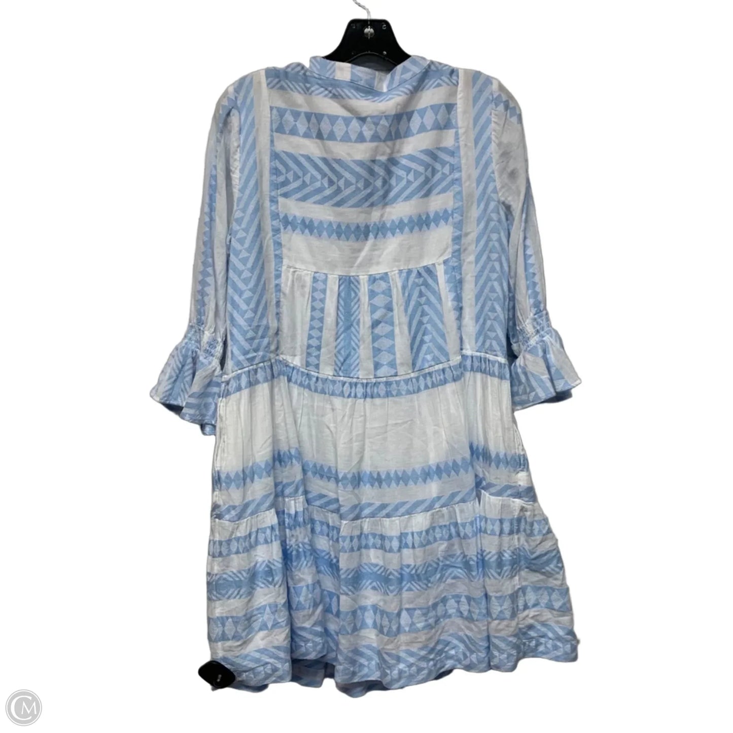 Dress Casual Short By Crown And Ivy In Blue & White, Size: M