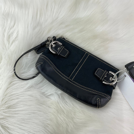 Wristlet Designer Coach, Size Small