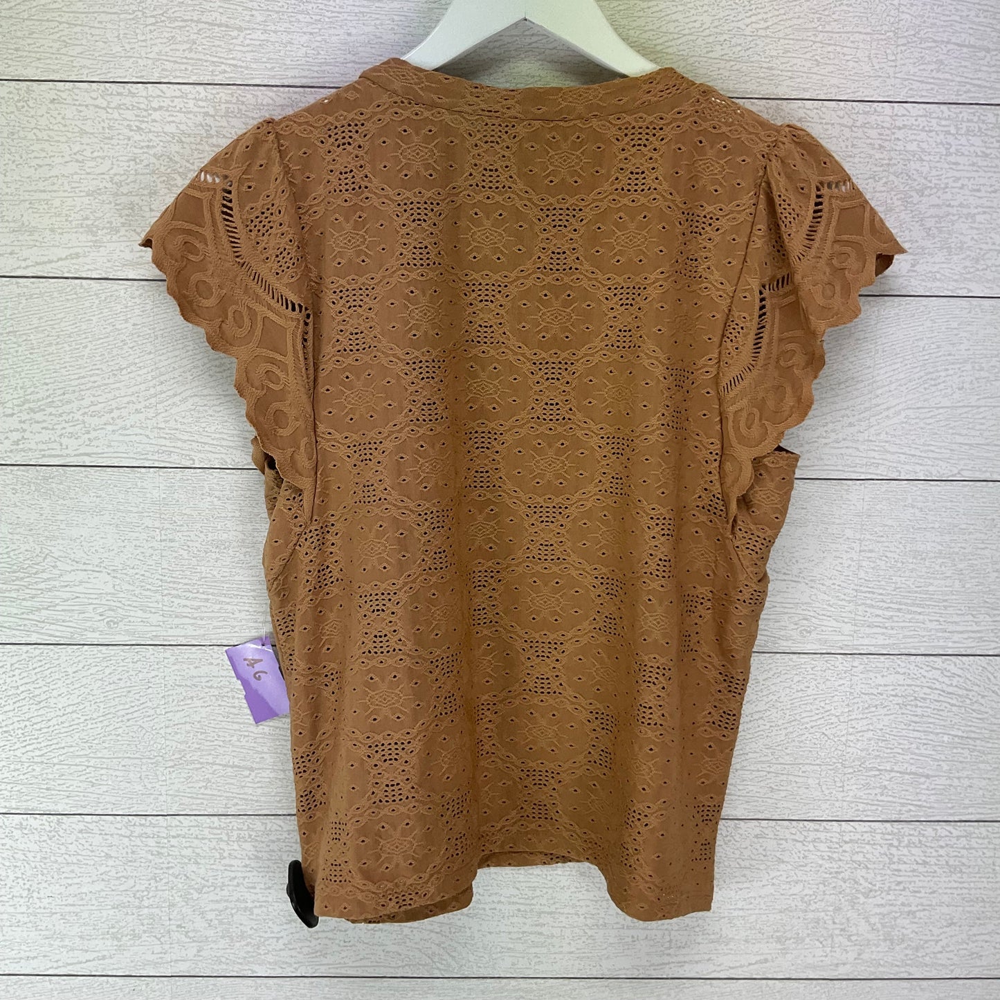 Tan Top Short Sleeve Urban Romantics, Size L