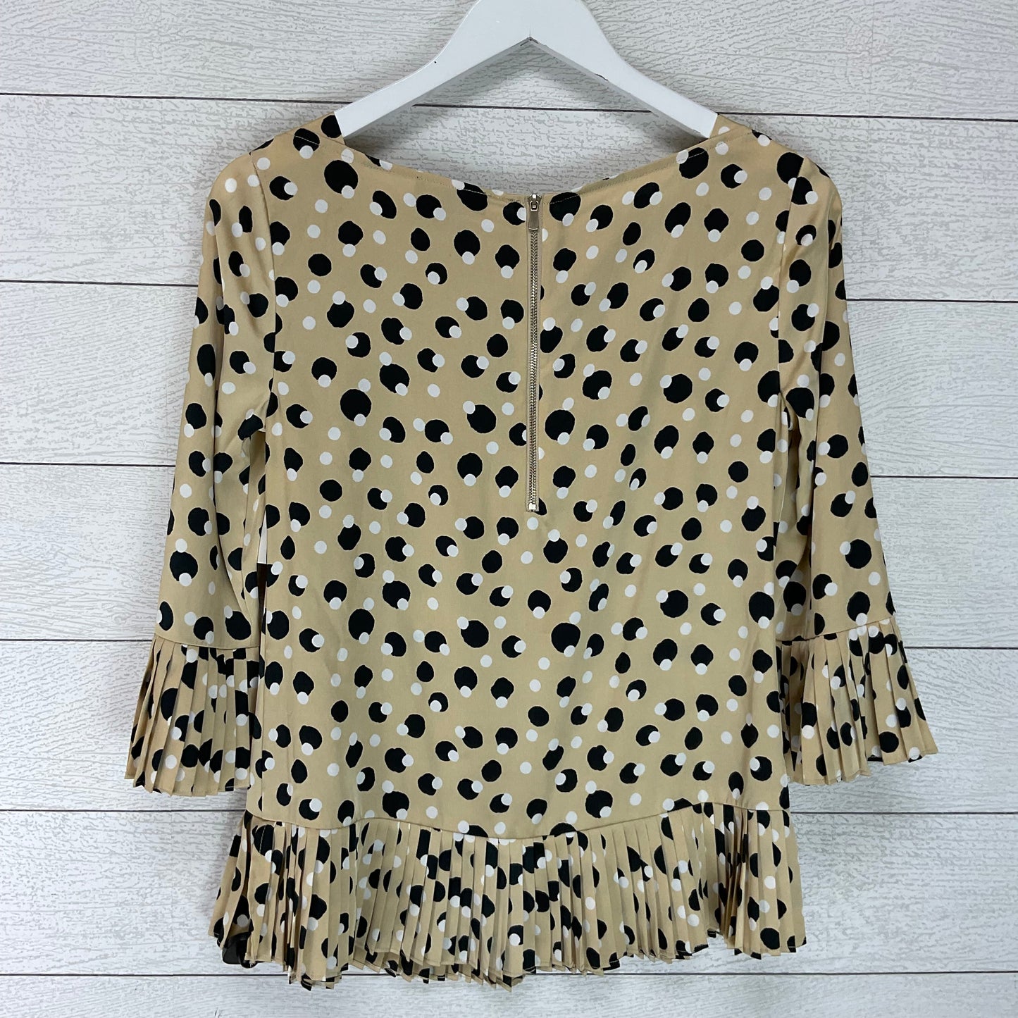 Top Long Sleeve By Limited In Brown, Size: Xs