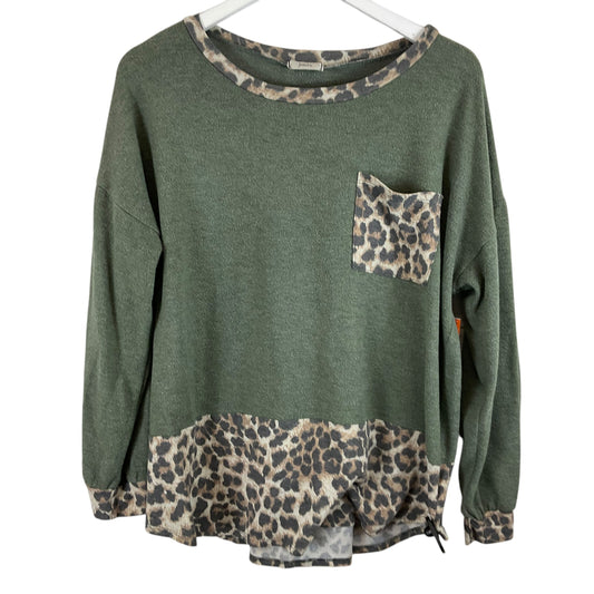 Top Long Sleeve By Jodifl In Green, Size: L