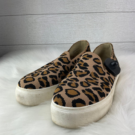 Shoes Flats By Steve Madden In Animal Print, Size: 7.5