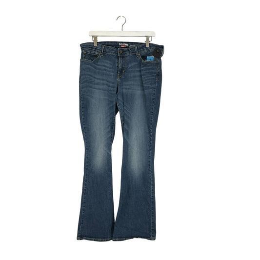 Jeans Boot Cut By Levis In Blue Denim, Size: 18