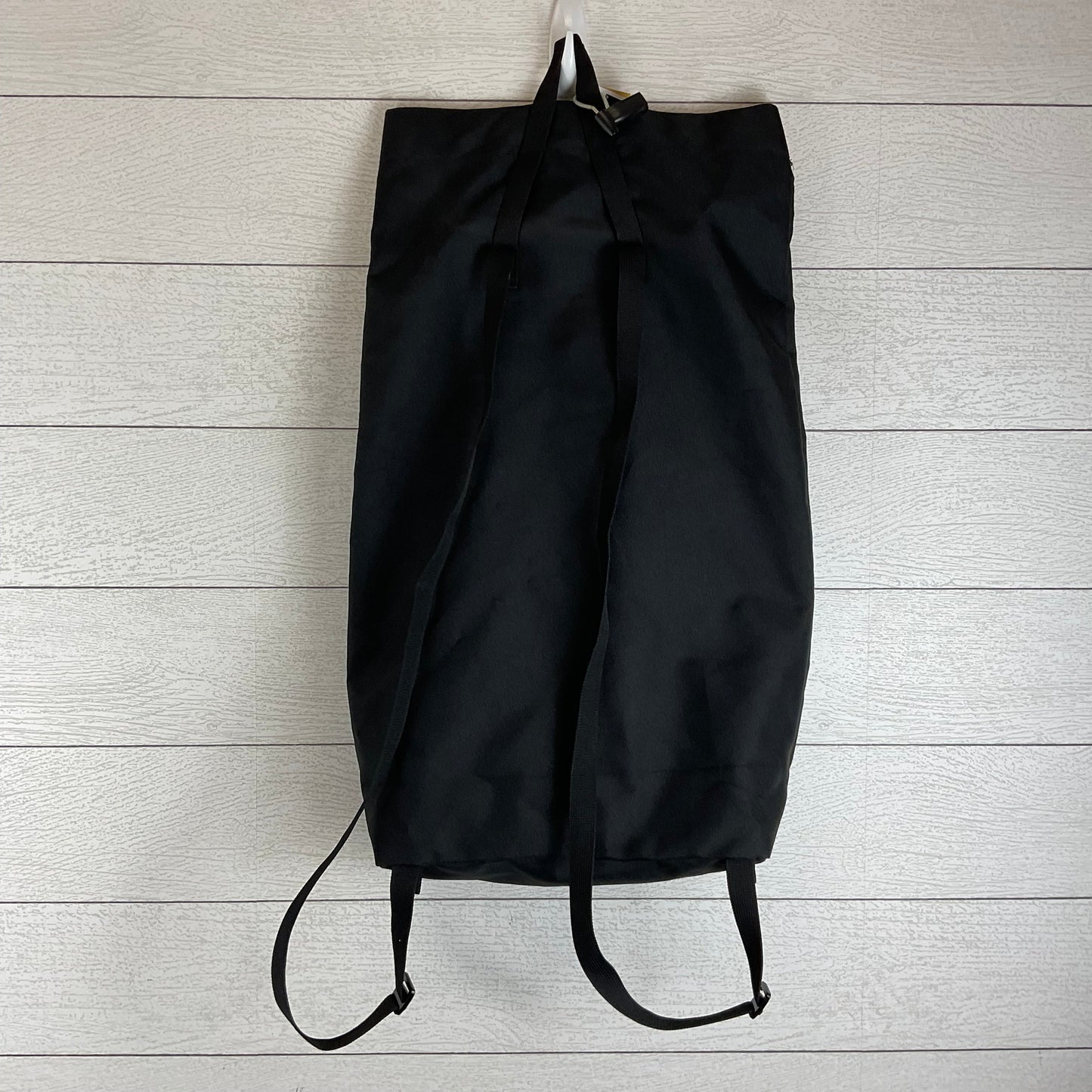 Backpack By On, Size: Medium