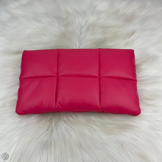 Clutch By Clothes Mentor, Size: Medium