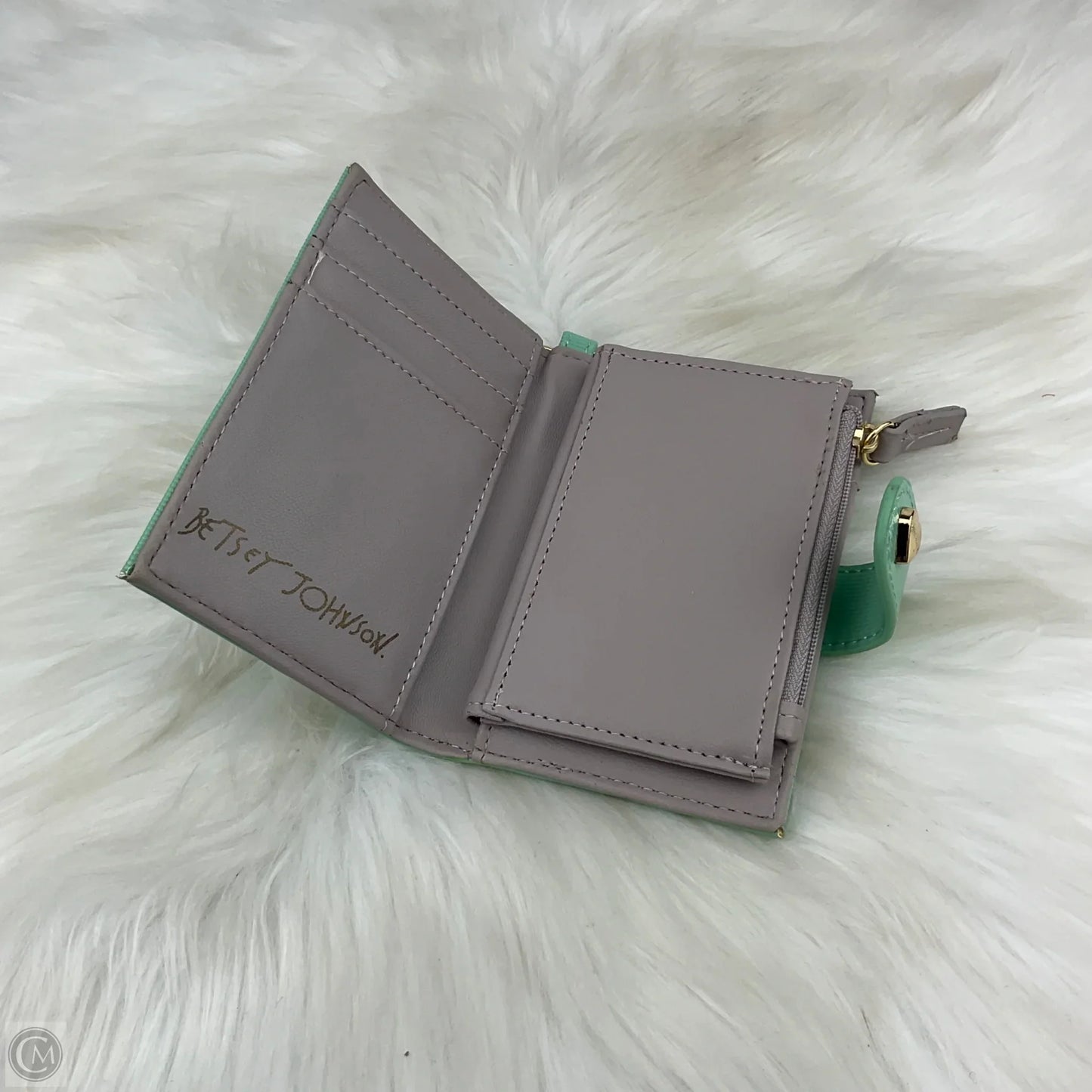 Wallet By Betsey Johnson, Size: Small