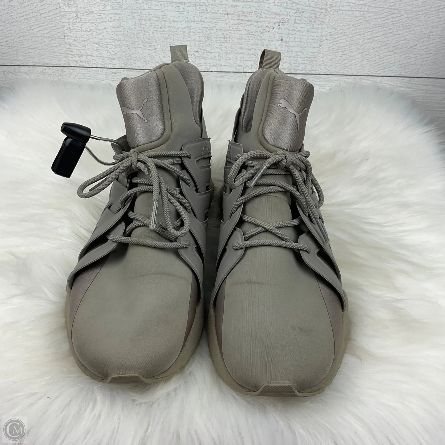 Shoes Athletic By Puma In Tan, Size: 9.5