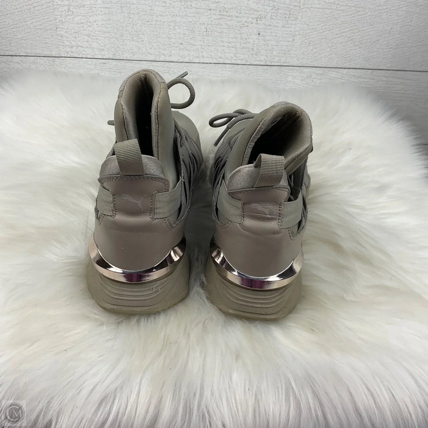 Shoes Athletic By Puma In Tan, Size: 9.5