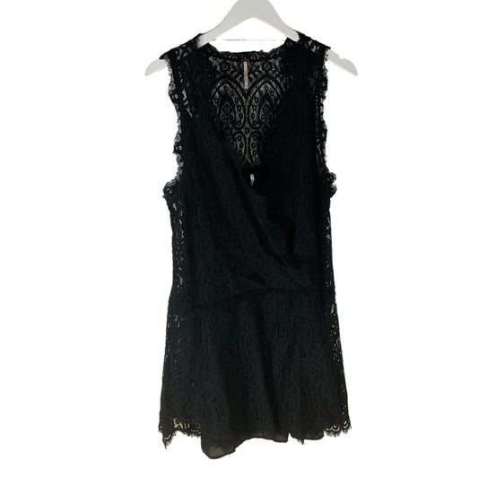 Dress Casual Short By Free People  Size: M