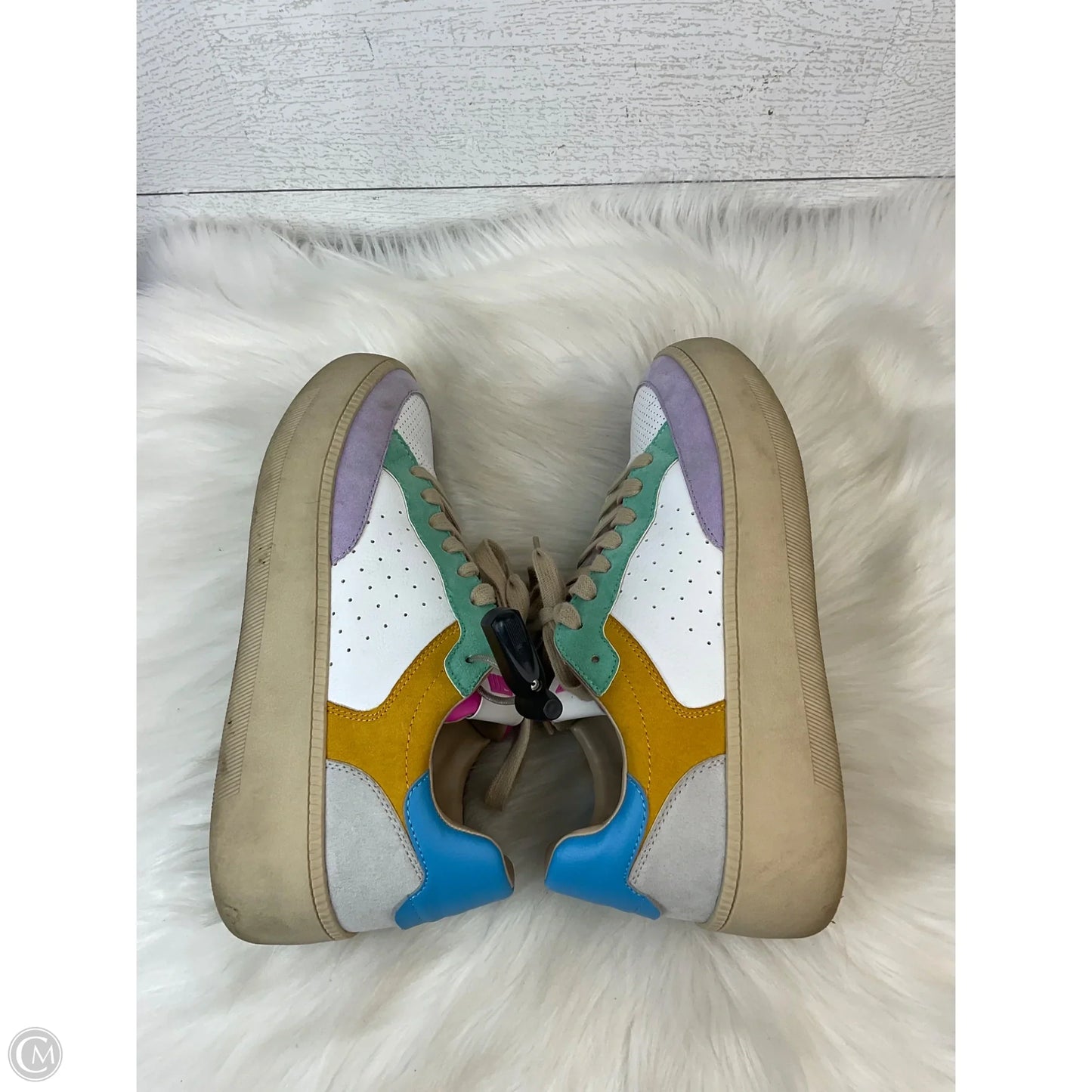 Shoes Sneakers By Steve Madden In Multi-colored, Size: 9