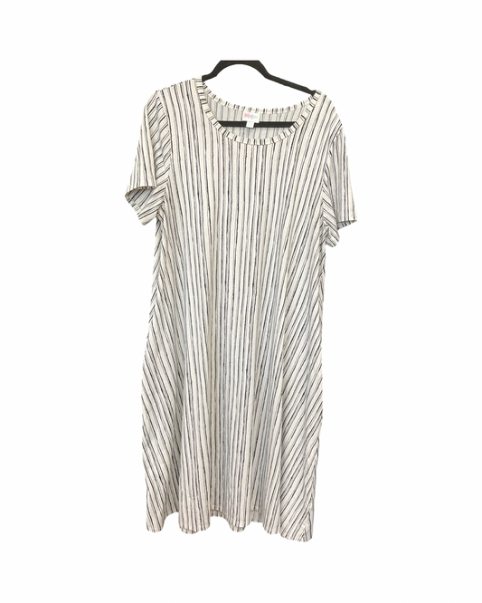 Dress Casual Midi By Lularoe In White, Size:2X