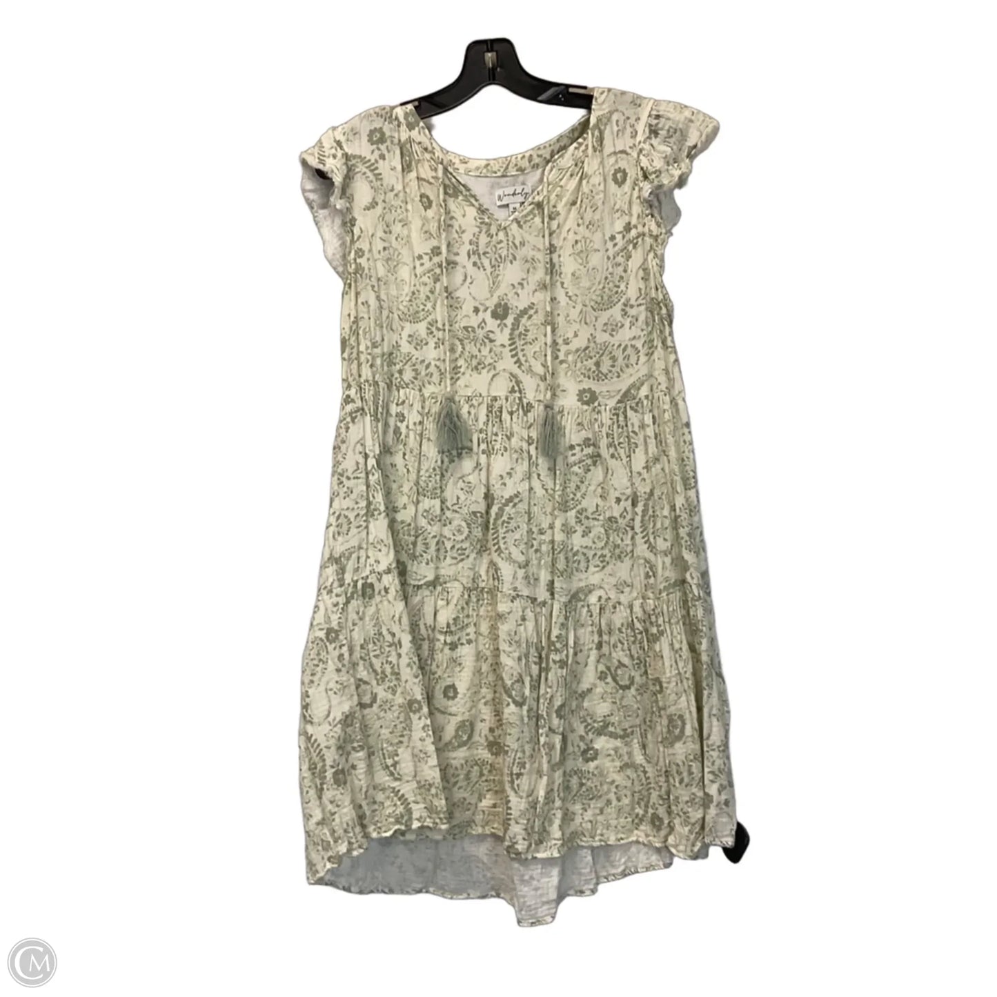 Dress Casual Short By Wonderly In Green, Size: M