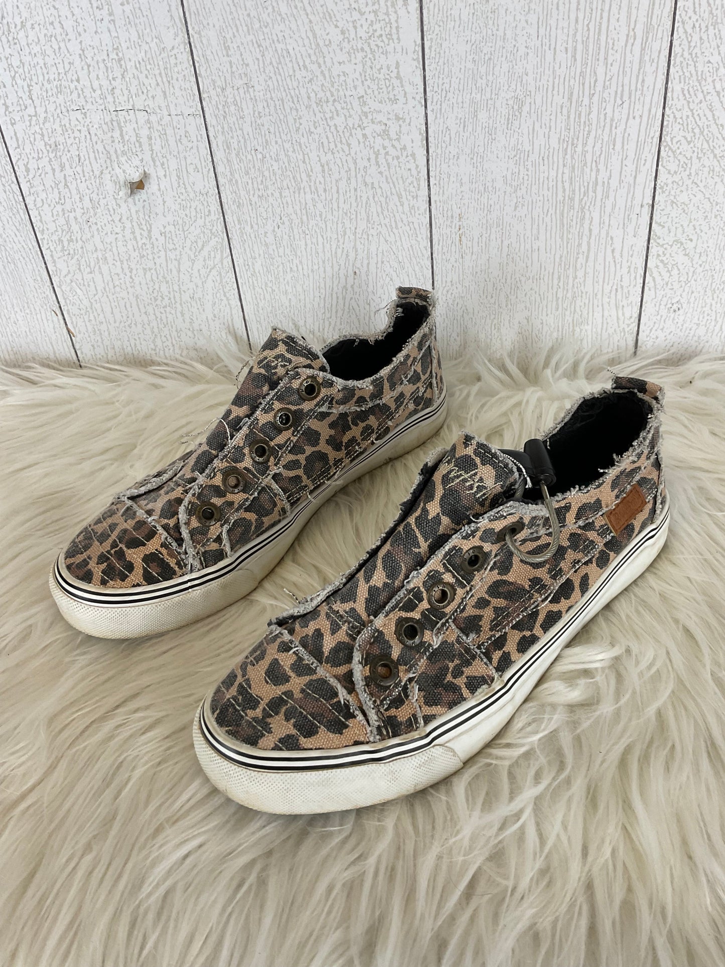 Shoes Sneakers By Blowfish In Animal Print, Size: 7