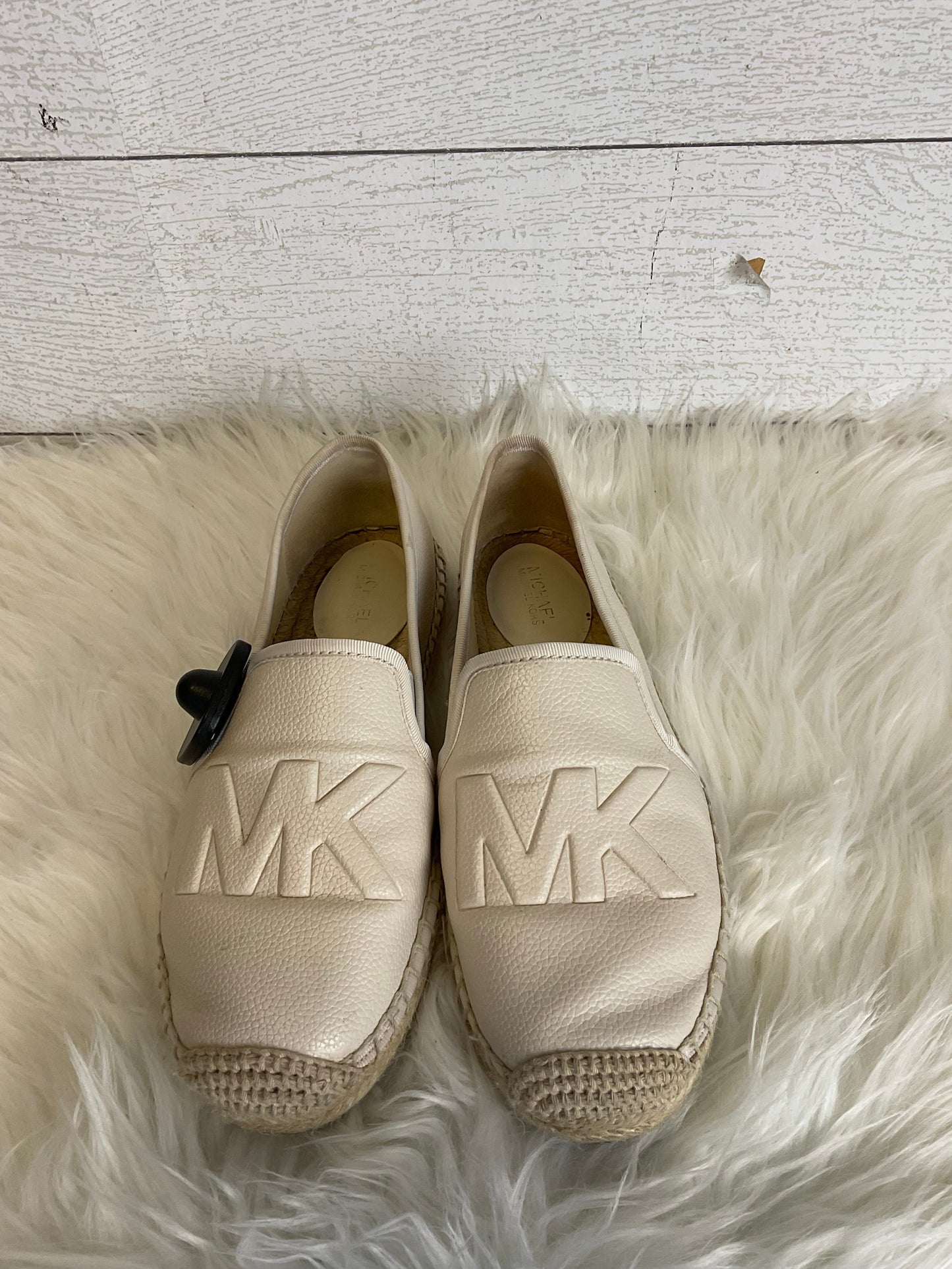 Cream Shoes Flats Michael By Michael Kors, Size 6