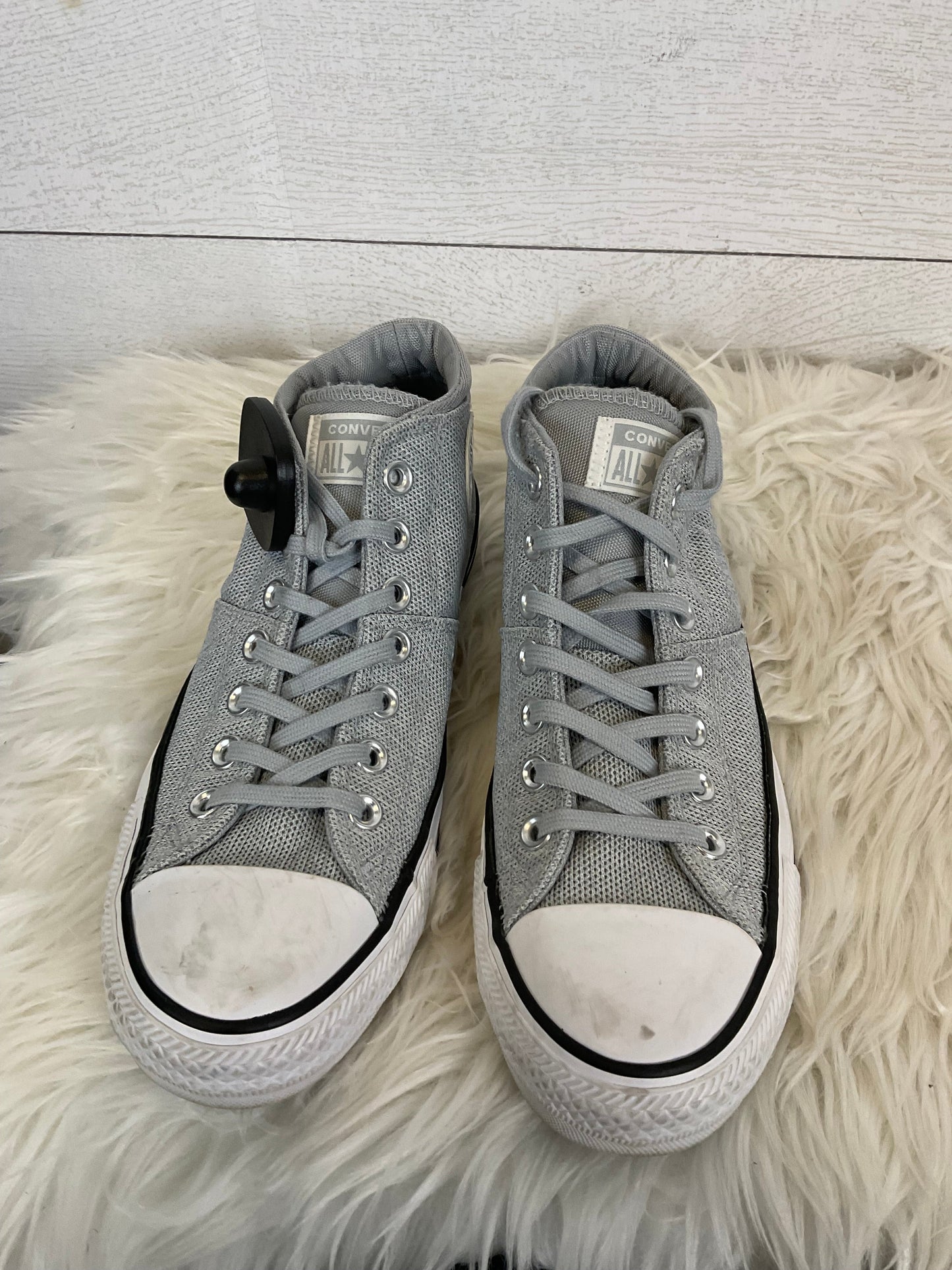 Shoes Sneakers By Converse In Grey, Size: 8