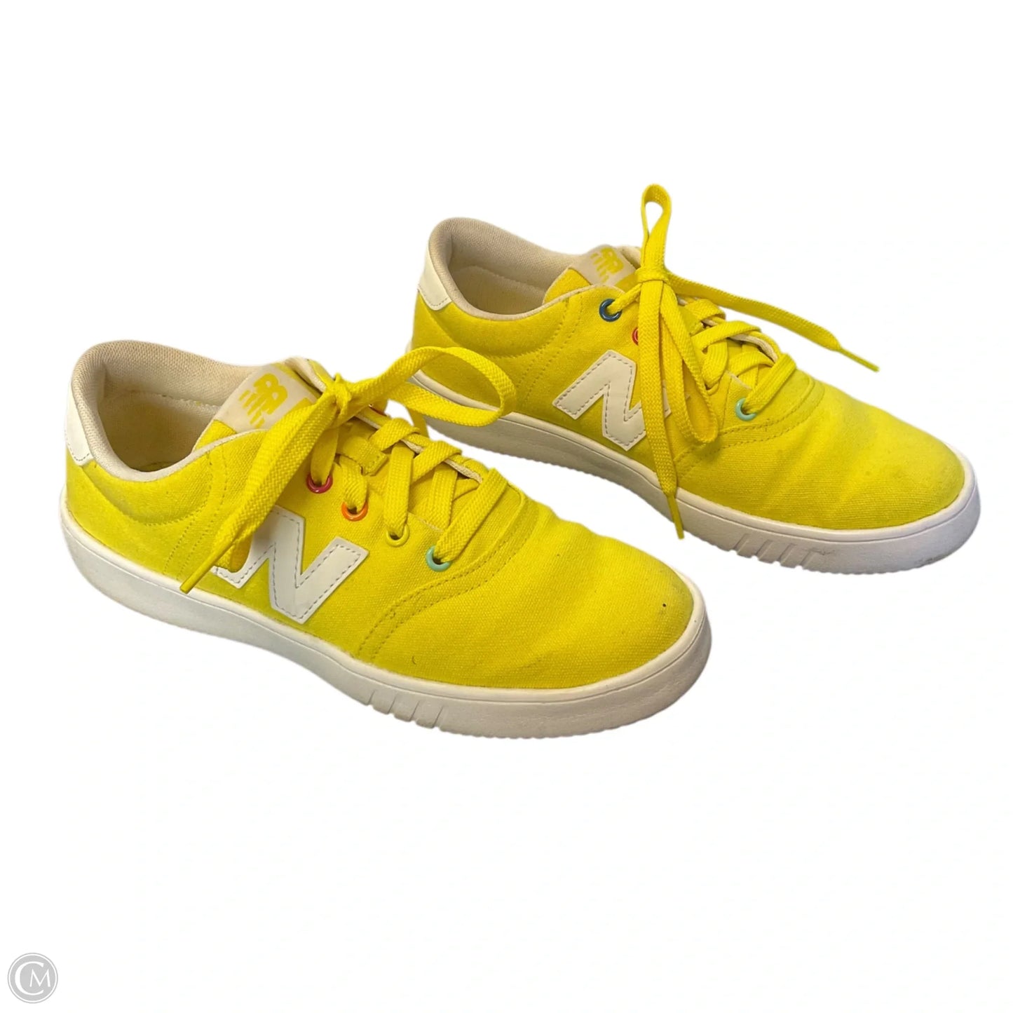 Shoes Sneakers By New Balance In Yellow, Size: 7.5