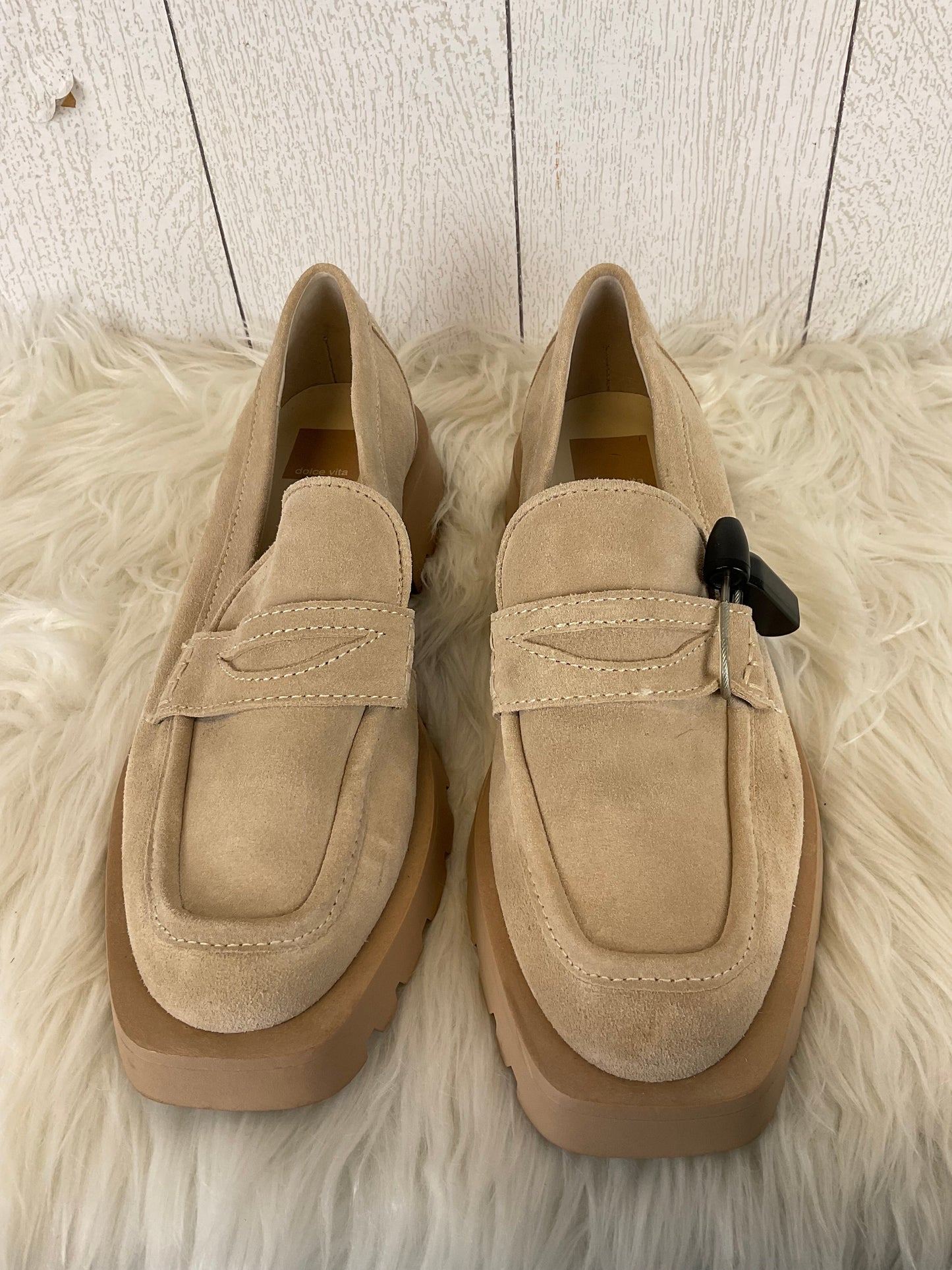 Cream Shoes Flats Dolce Vita, Size 9