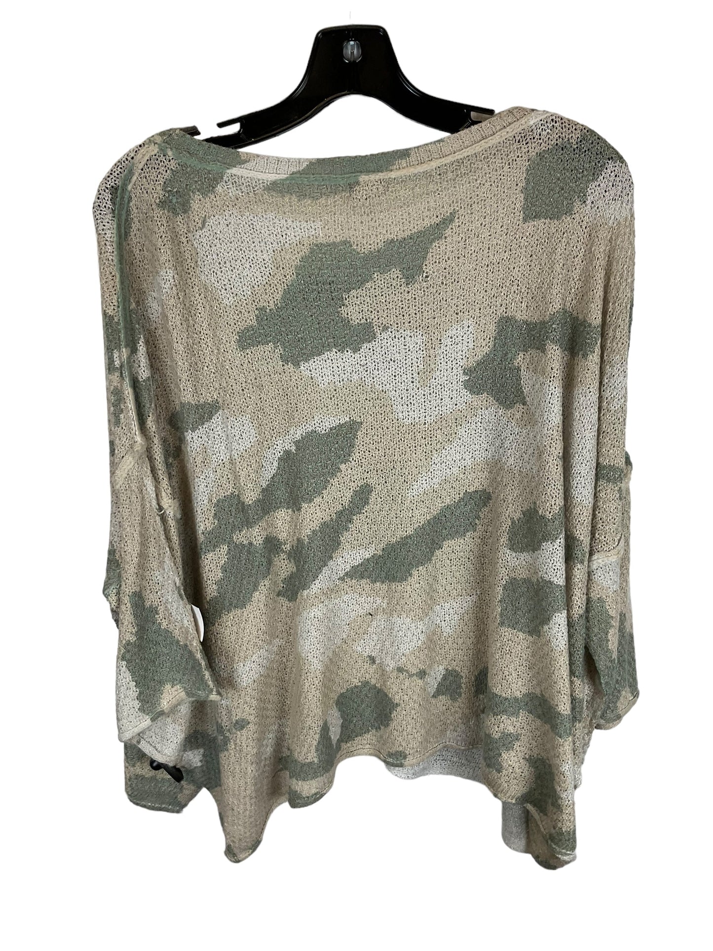 Sweater By Pol In Camouflage Print, Size: M