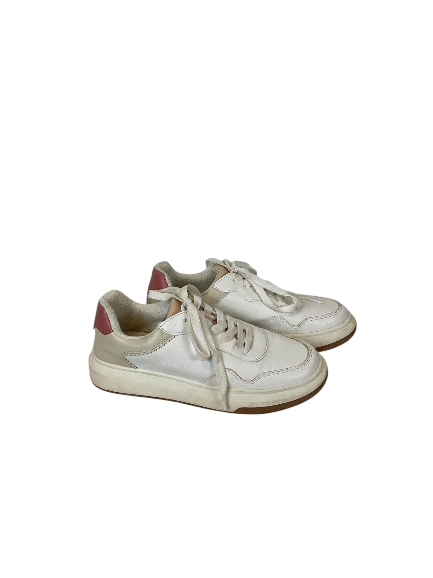 Shoes Sneakers By Universal Thread In White, Size: 8