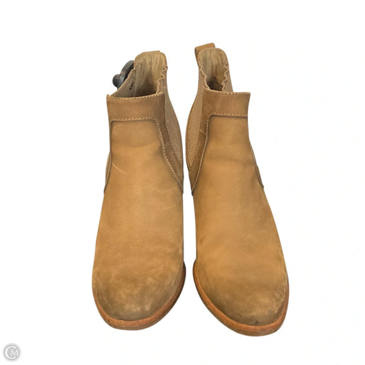 Boots Designer By Ugg In Tan, Size: 10