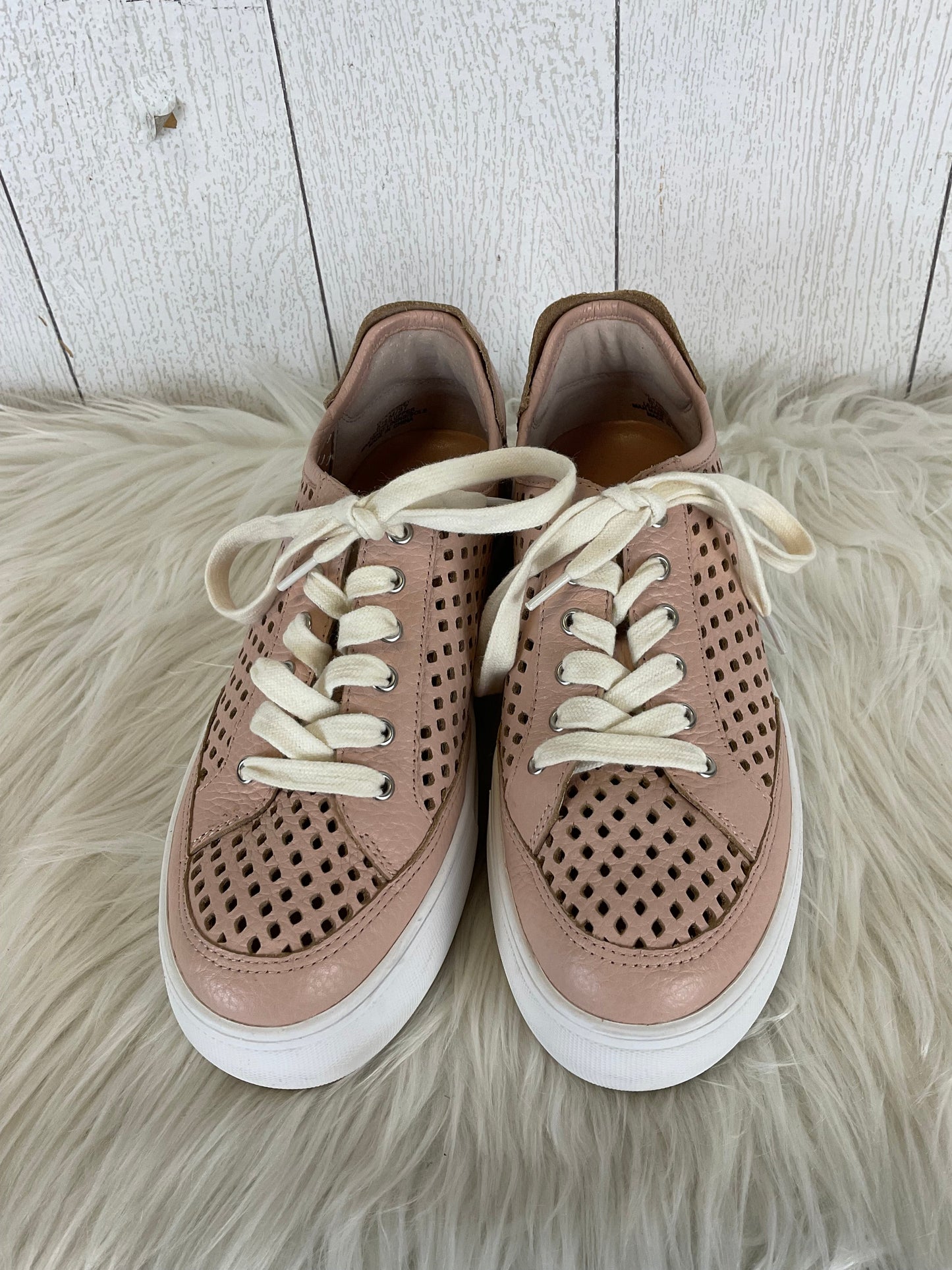 Shoes Sneakers By Vince Camuto In Pink, Size: 6.5