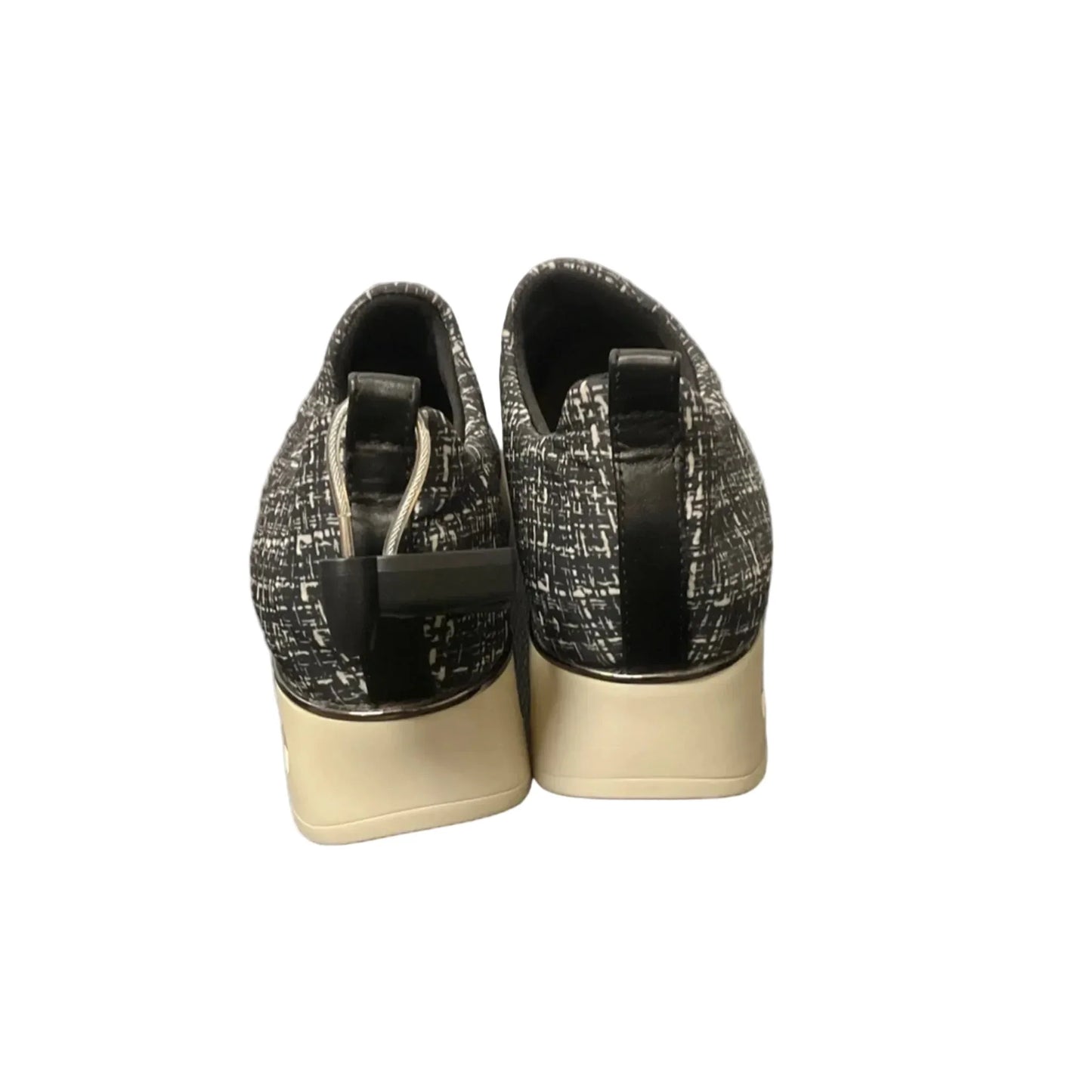Shoes Designer By Karl Lagerfeld In Black, Size: 6