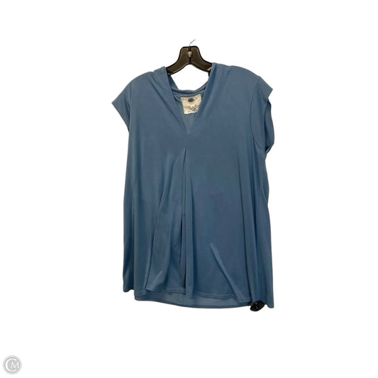 Top Short Sleeve Basic By Cupio In Blue, Size: Xl