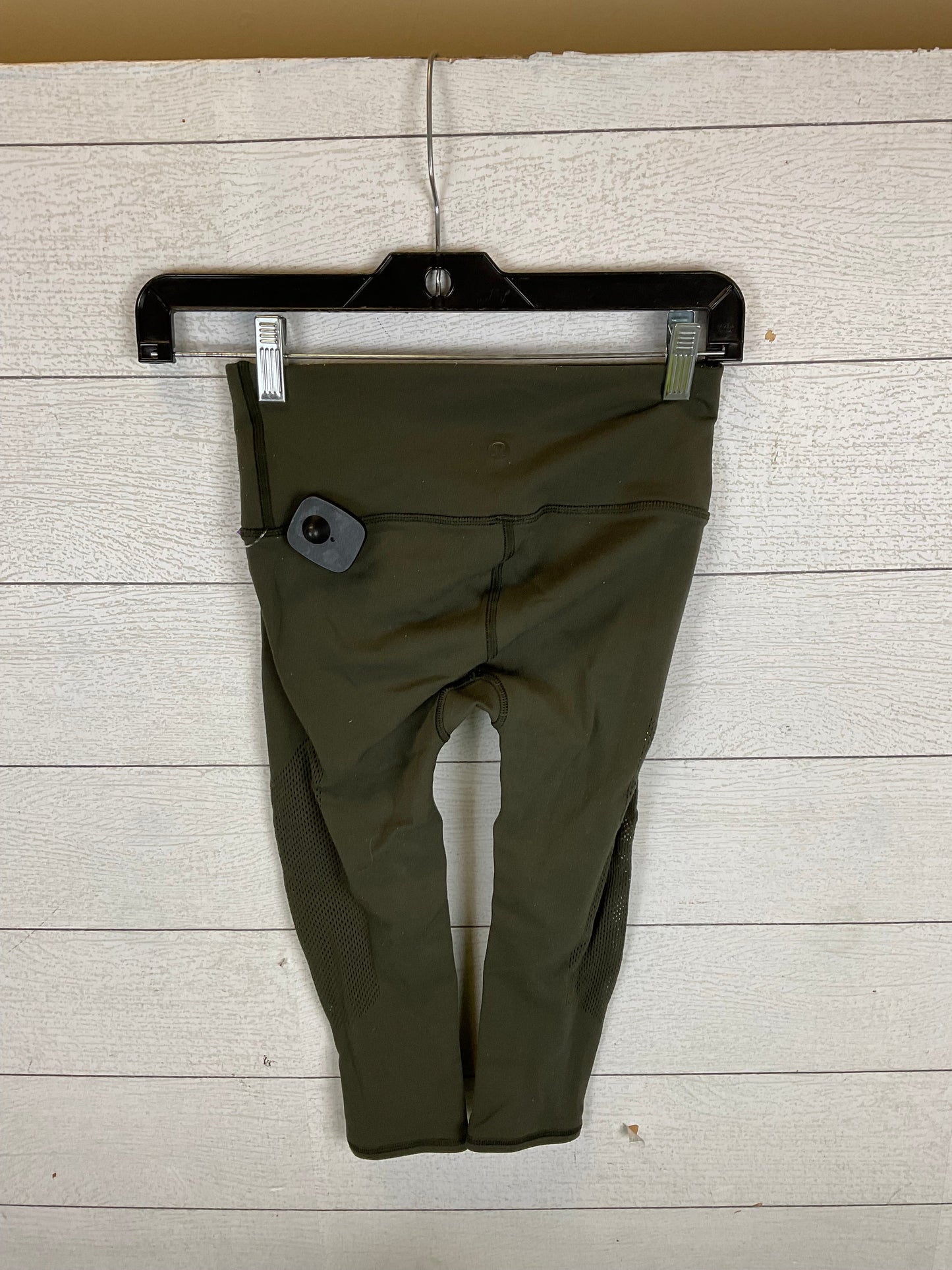 Green Athletic Capris Lululemon, Size 2