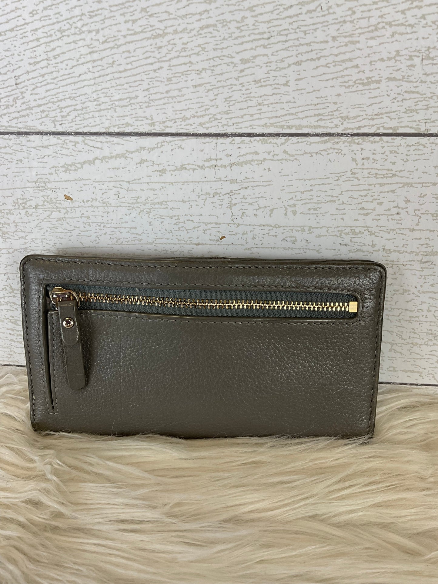 Wallet Designer By Kate Spade  Size: Medium