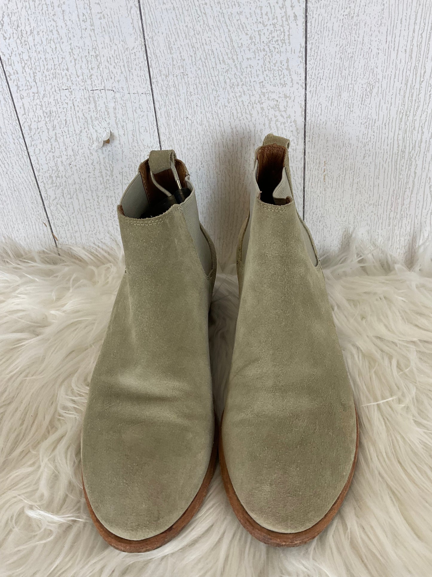 Boots Ankle Flats By Frye In Tan, Size: 7.5