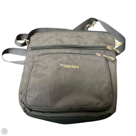Crossbody By Baggallini, Size: Medium