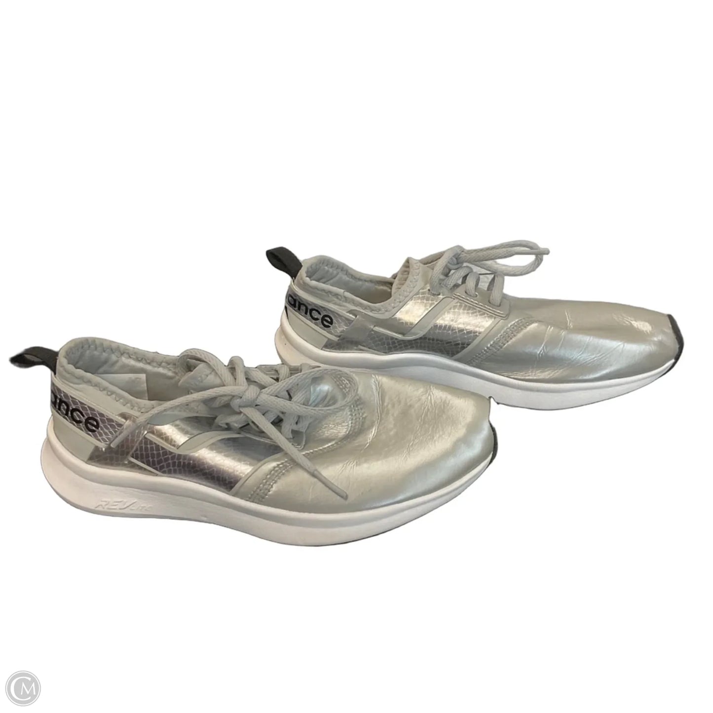 Shoes Sneakers By New Balance In Silver, Size: 6