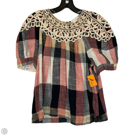 Top Short Sleeve By Anthropologie In Plaid Pattern, Size: M