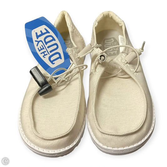 Shoes Flats By Hey Dude In White, Size: 8