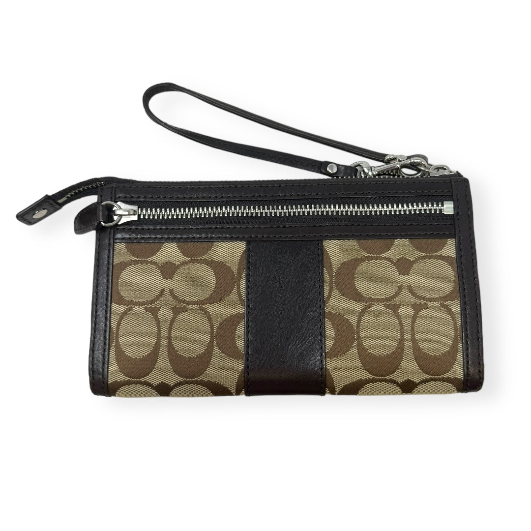 Wristlet Designer Coach, Size Medium