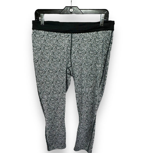 Athletic Capris By Nike Apparel In Black & White, Size: L