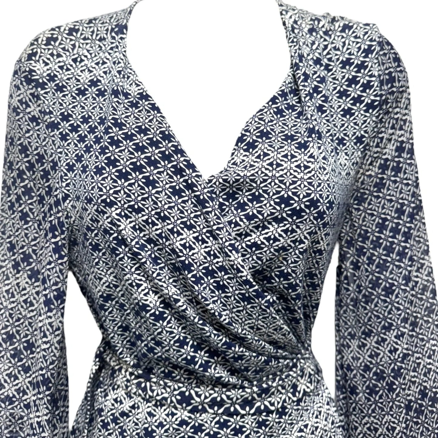 Sigourney Wrap Dress Designer By Diane Von Furstenberg In Blue & White, Size: 6