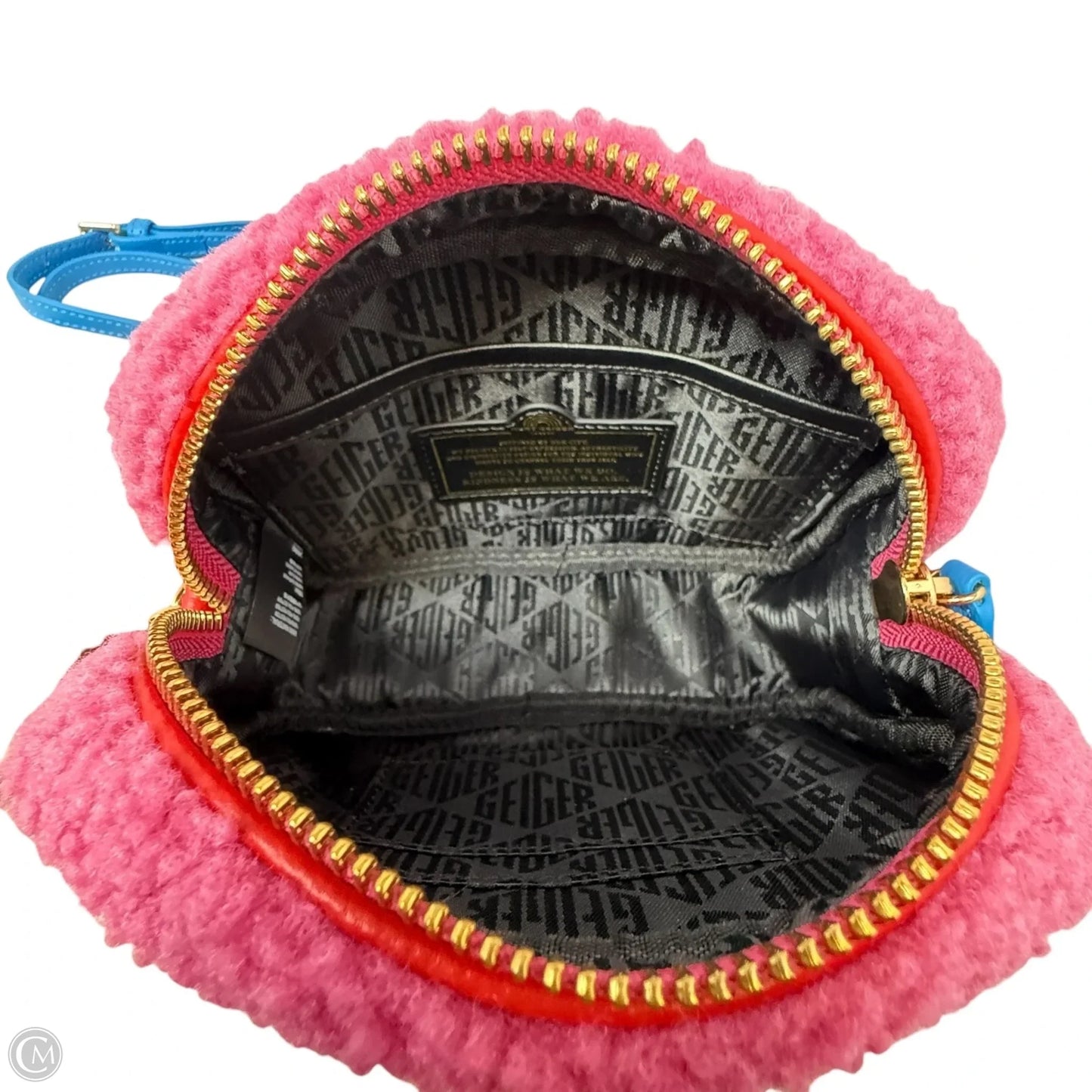 Chiswick High Pile Fleece Camera Bag Designer By Kurt Geiger, Size: Medium