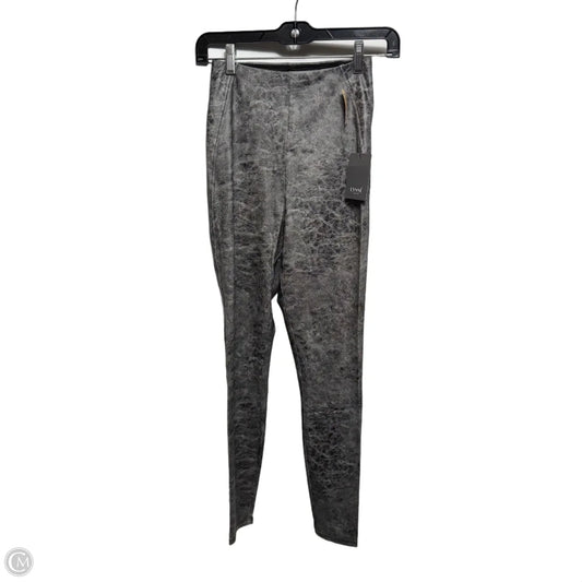 Pants Leggings By Lysse In Distressed Grey, Size: Xs