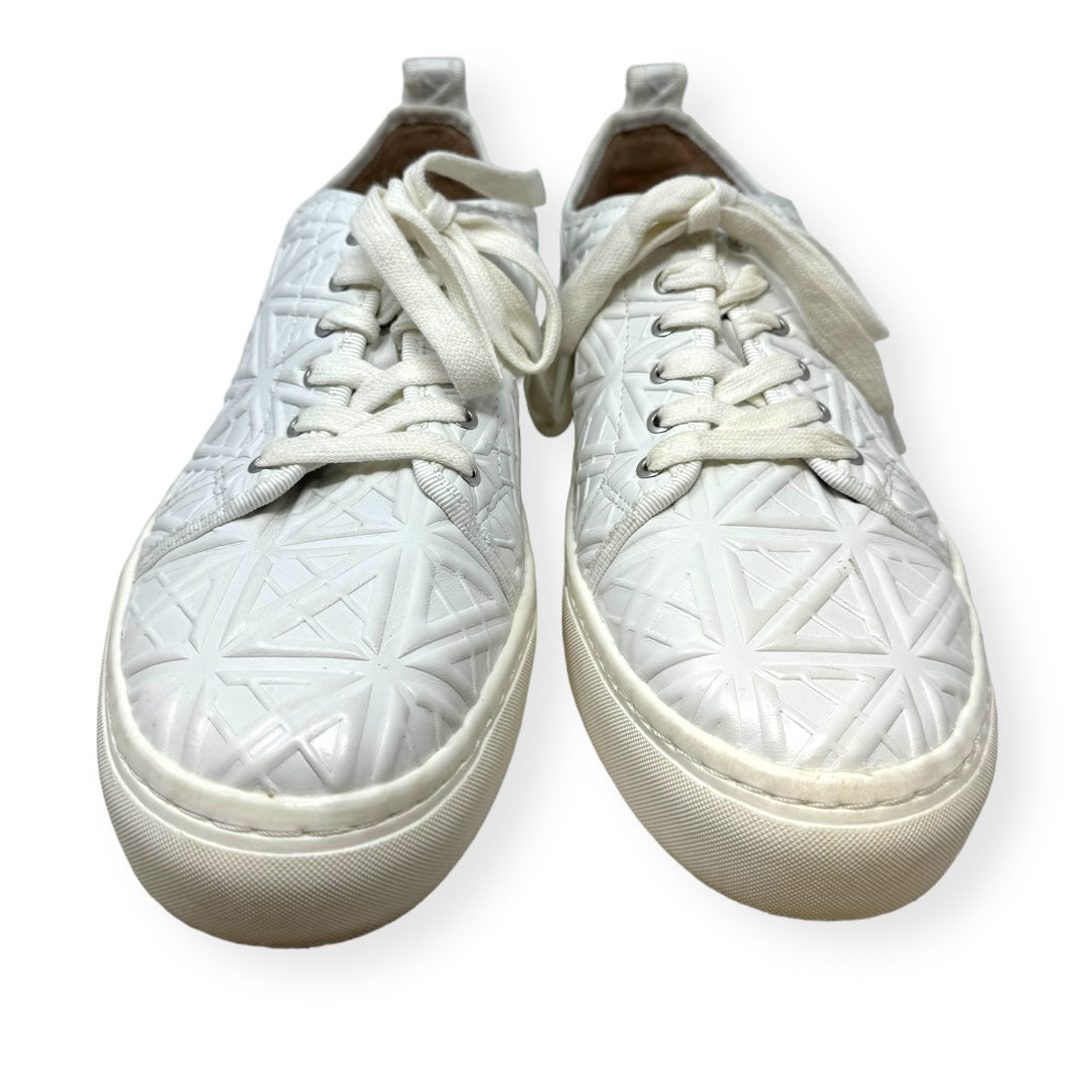 White Shoes Sneakers Antonio Melani, Size 9.5