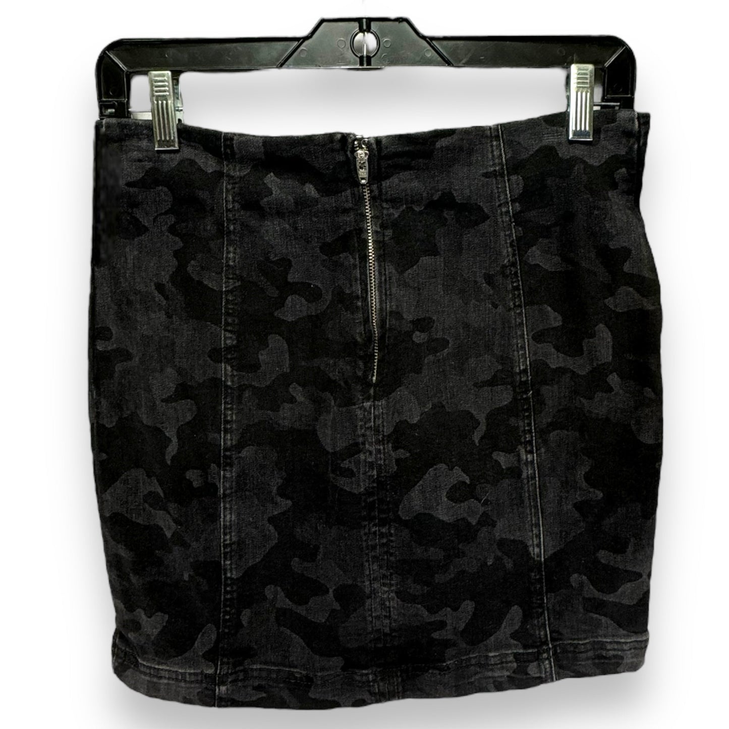 Modern Femme Camo Mini Skirt By Free People In Black Denim, Size: 6