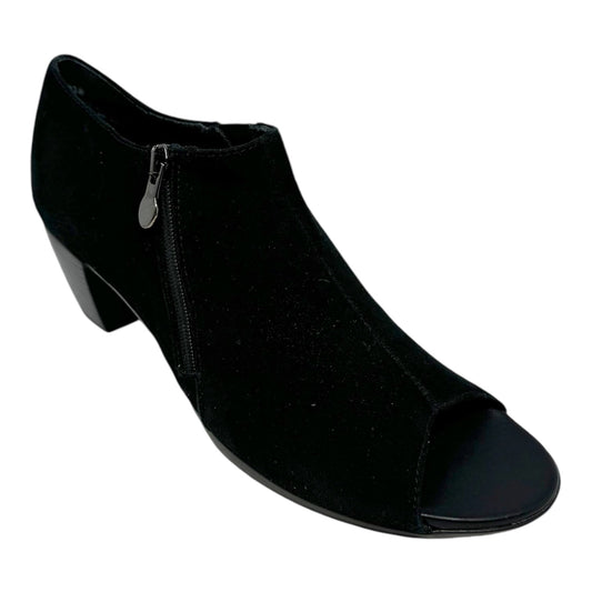 Luisa Suede Open Toed Shoes Heels Block By Munro In Black, Size: 9.5